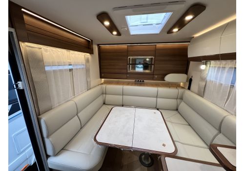 Integral Motorhome RAPIDO 854F Modelo 2024 en Sale Occasion