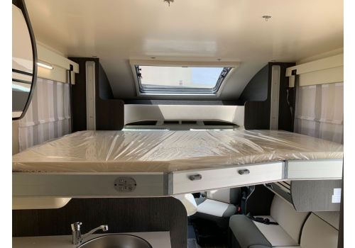 Low Profile Motorhome ROLLER TEAM Kronos 295 TL en Sale Occasion