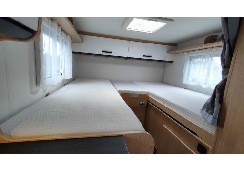 Low Profile Motorhome SUNLIGHT V66 en Sale Occasion