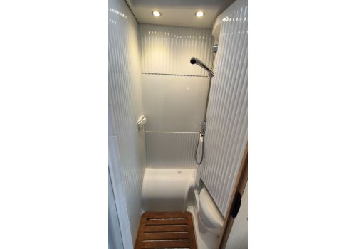 Low Profile Motorhome SUNLIGHT V66 en Sale Occasion