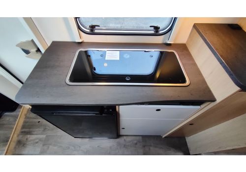Low Profile Motorhome SUNLIGHT V66 en Sale Occasion