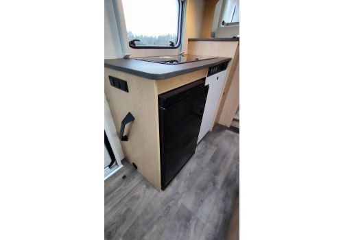 Low Profile Motorhome SUNLIGHT V66 en Sale Occasion