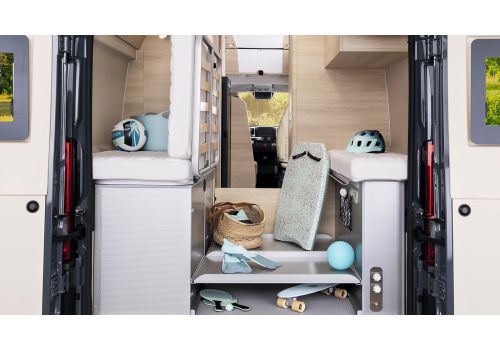 Camper Van RAPIDO V65XL Modelo 2025 en Catalog