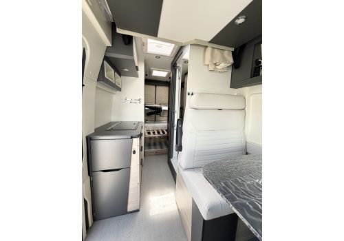 Camper Van DREAMER CAMPER FIVE FUN + 2024 en Sale Occasion