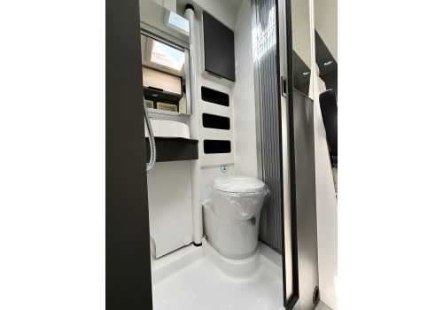 Camper Van DREAMER CAMPER FIVE FUN + 2024 en Sale Occasion