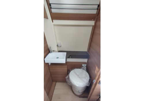 Camper Van RAPIDO V55 en Sale Occasion