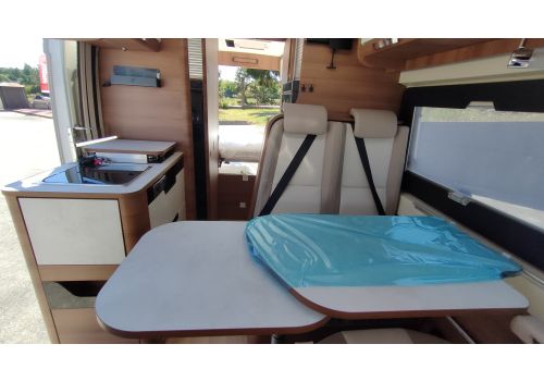 Camper Van RAPIDO V55 en Sale Occasion