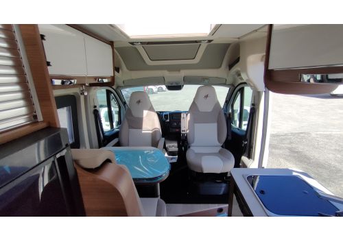 Camper Van RAPIDO V55 en Sale Occasion