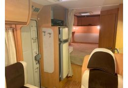 Low Profile Motorhome PILOTE P 670 en Sale Occasion