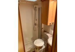 Low Profile Motorhome PILOTE P 670 en Sale Occasion