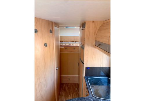 Capuchina Motorhome BURSTNER Levanto en Sale Occasion