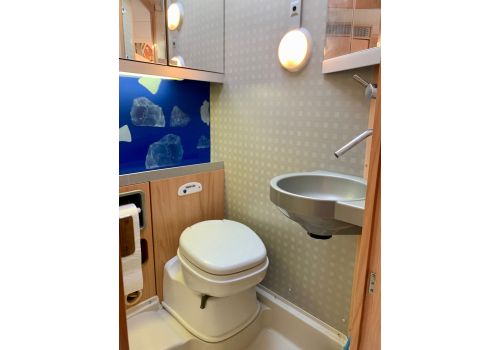 Capuchina Motorhome BURSTNER Levanto en Sale Occasion