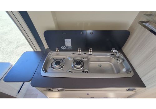 Camper Van DREAMER Camper Five en Sale Occasion