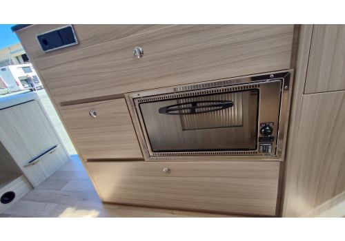Camper Van DREAMER Camper Five en Sale Occasion