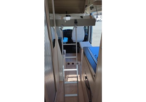 Camper Van DREAMER Camper Five en Sale Occasion