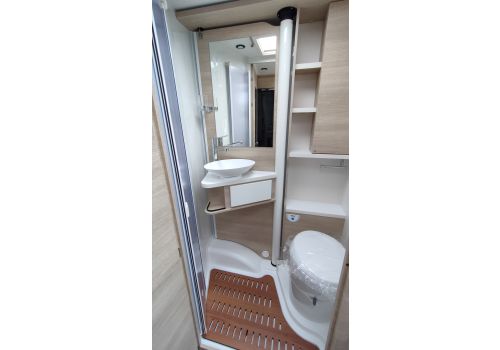 Low Profile Motorhome RAPIDO C03 Modelo 2024 en Sale Occasion