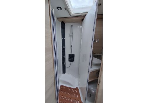 Low Profile Motorhome RAPIDO C03 Modelo 2024 en Sale Occasion