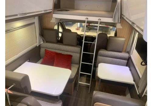 Capuchina Motorhome ADRIA Coral XL A 670 DK en Sale Occasion