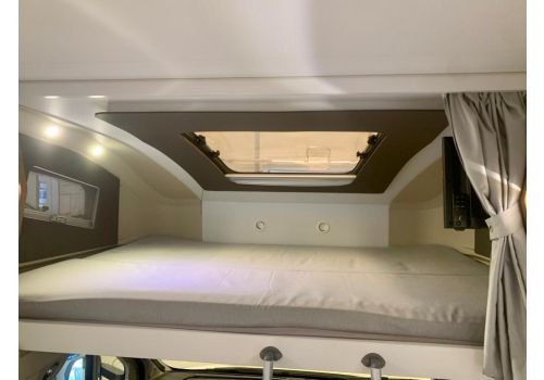 Capuchina Motorhome ADRIA Coral XL A 670 DK en Sale Occasion