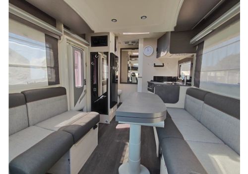 Low Profile Motorhome CHALLENGER 180 Premium en Sale Occasion