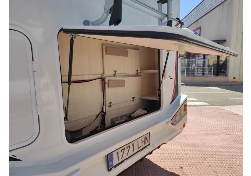 Low Profile Motorhome CHALLENGER 180 Premium en Sale Occasion