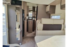 Low Profile Motorhome CHALLENGER Genesis 388 EB in Sale Occasion