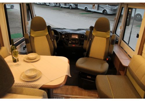 Integral Motorhome DETHLEFFS Esprit I 7150-2 DBM modelo 2019 en Sale Occasion