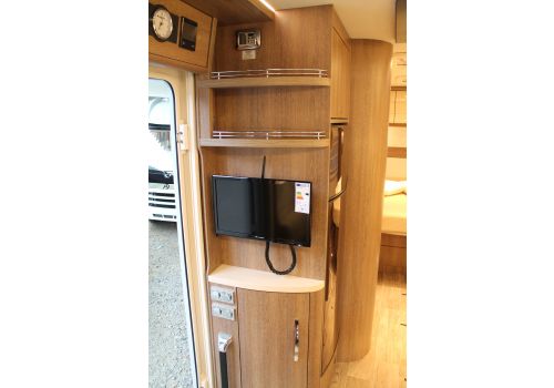 Integral Motorhome DETHLEFFS Esprit I 7150-2 DBM modelo 2019 en Sale Occasion