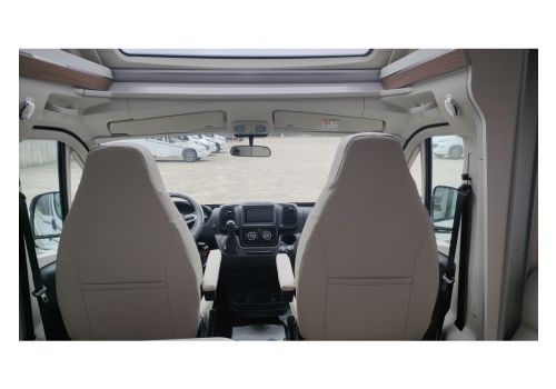 Low Profile Motorhome RAPIDO 606F Modelo 2024 en Sale Occasion