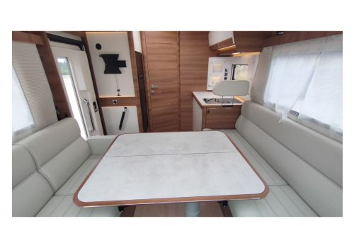 Low Profile Motorhome RAPIDO 606F Modelo 2024 en Sale Occasion
