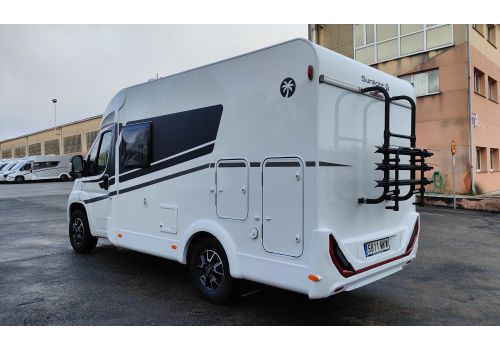 Low Profile Motorhome SUNLIGHT Sunlight V60 en Sale Occasion