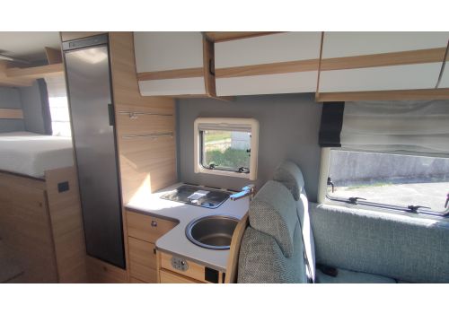 Low Profile Motorhome DETHLEFFS JUST T6812 en Sale Occasion