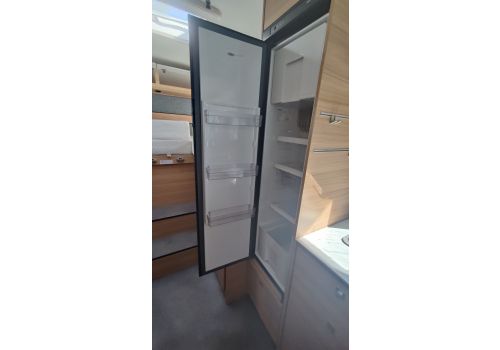 Low Profile Motorhome DETHLEFFS JUST T6812 en Sale Occasion