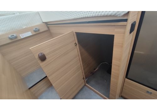 Low Profile Motorhome DETHLEFFS JUST T6812 en Sale Occasion