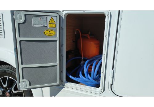 Low Profile Motorhome DETHLEFFS JUST T6812 en Sale Occasion