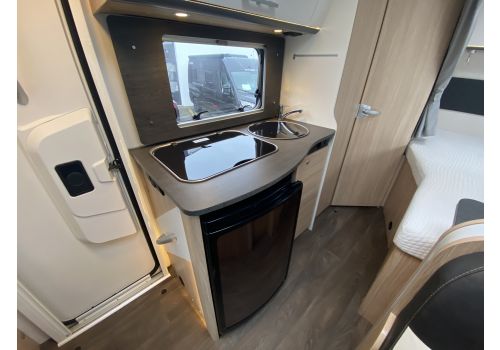 Low Profile Motorhome SUNLIGHT T58 en Sale Occasion