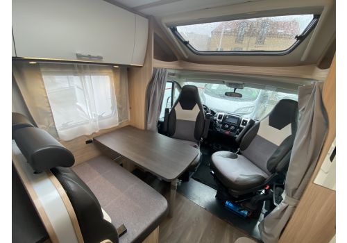 Low Profile Motorhome SUNLIGHT T58 en Sale Occasion