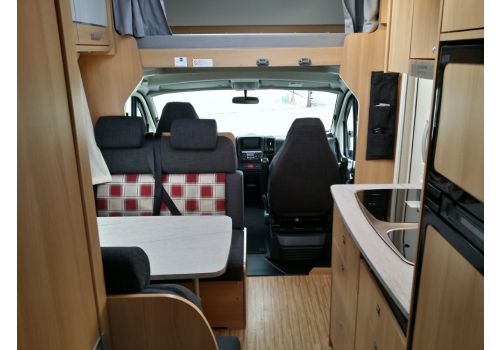 Capuchina Motorhome DETHLEFFS Trend A-5887 en Sale Occasion