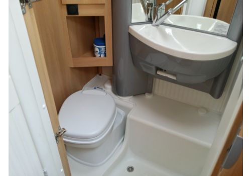 Capuchina Motorhome DETHLEFFS Trend A-5887 en Sale Occasion