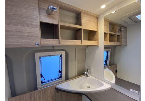 Camper Van SUNLIGHT Cliff 601 en Sale Occasion