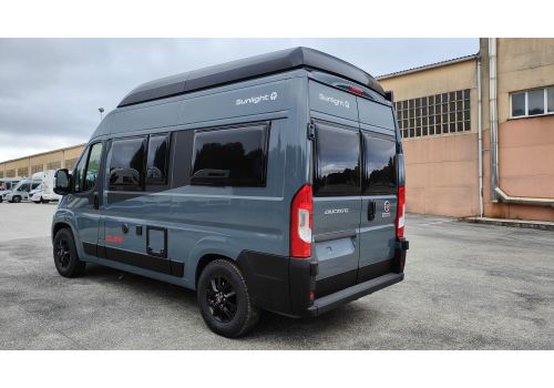 Camper Van SUNLIGHT Cliff 540 RT Adventure Edition en Sale Occasion