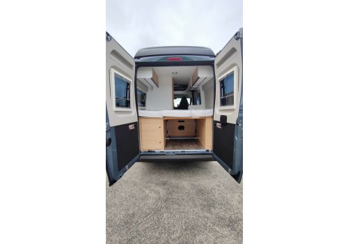 Camper Van SUNLIGHT Cliff 540 RT Adventure Edition en Sale Occasion