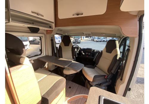 Camper Van WEINSBERG Carabus 630 MEG Outlaw en Sale Occasion