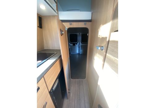 Camper Van WEINSBERG Carabus 630 MEG Outlaw en Sale Occasion
