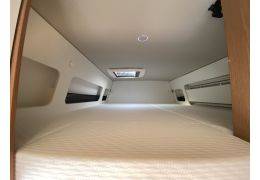 Camper Van WEINSBERG Carabus 630 MEG Outlaw in Sale Occasion