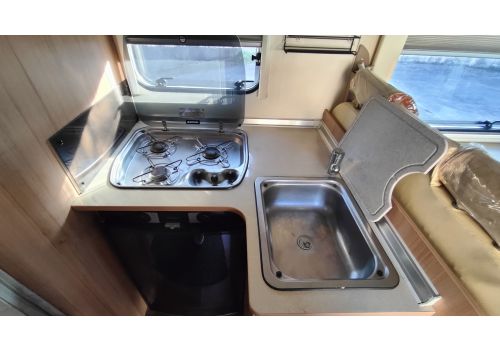 Low Profile Motorhome BURSTNER Ixeo Time IT 726 en Sale Occasion