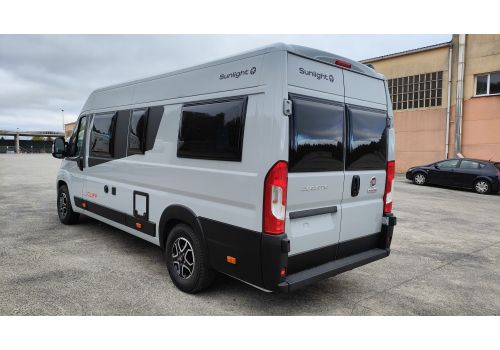 Camper Van SUNLIGHT CLIFF 640 Adventure Edition en Rent