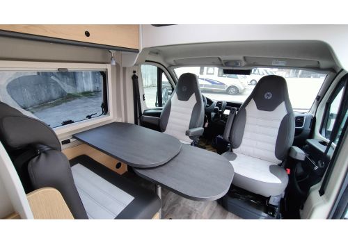 Camper Van SUNLIGHT CLIFF 640 Adventure Edition en Rent