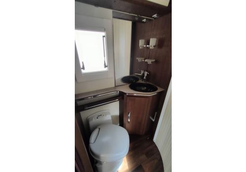 Low Profile Motorhome MC LOUIS MC4-74G en Sale Occasion