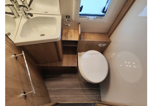 Integral Motorhome ROLLER TEAM Zefiro 287 Integral en Sale Occasion